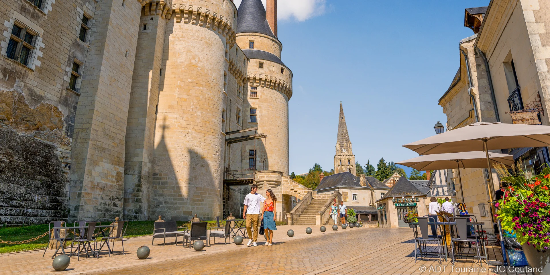 Ville et château de Langeais.