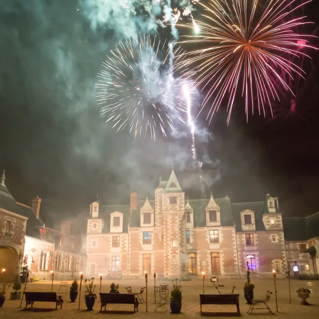 Feu d'artifice au château de Jallange