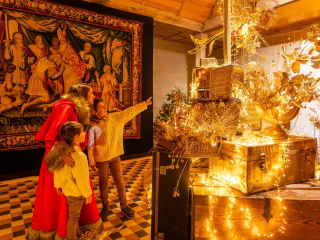 Noël au pays des châteaux. Forteresse Royale de Chinon. 2025